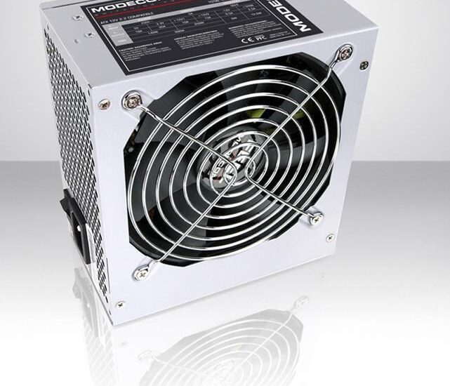 ModeCom FEEL 400 ATX