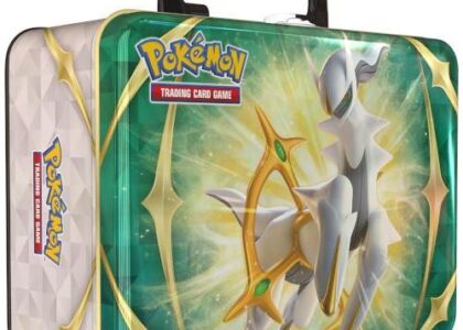 Pokemon TCG Collector Chest 2022